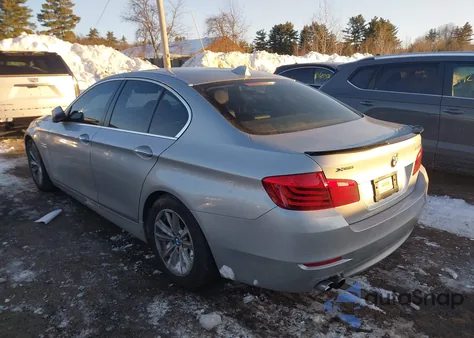 2015 BMW 528I xDrive z USA, uszkodzony, nr VIN WBA5A7C51FD626447